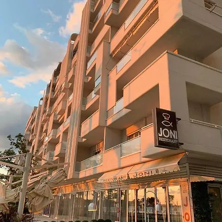 Asa Lungomare * Vlorë